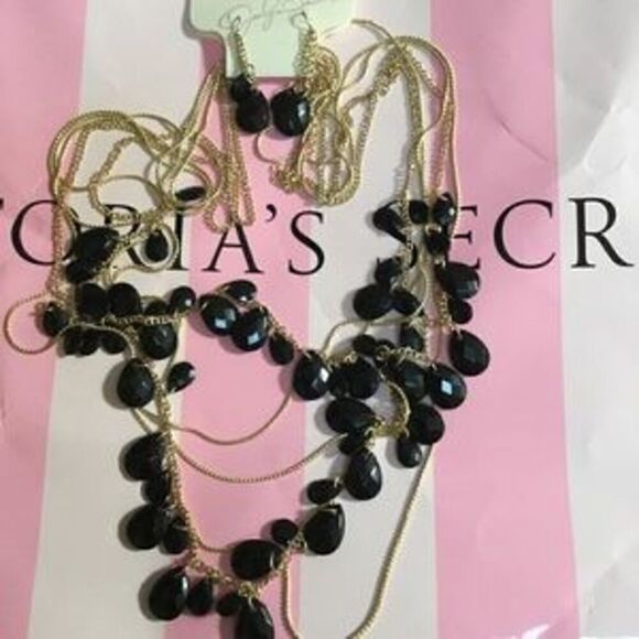 Jaclyn Smith Black multi layered Statement Necklace NWT - Picture 3 of 3